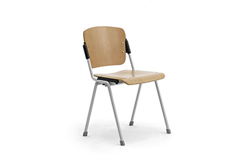 Sedie e poltrone con sedile e schienale in legno e telaio in acciaio per case di riposo e ospedali Cortina